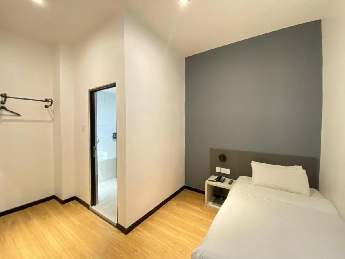 Arena Boutique Hotel Kuala Terengganu Buitenkant foto